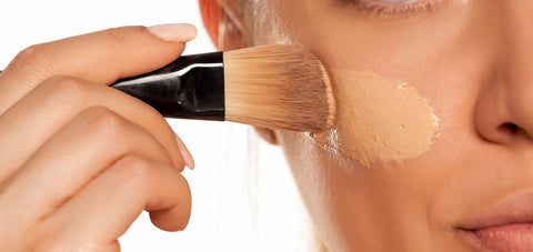 How to apply liquid foundation