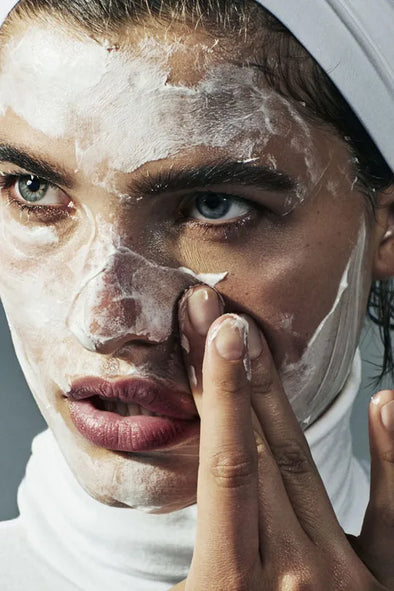 From Frustrated to Flawless: A Guide to Banishing Blackheads